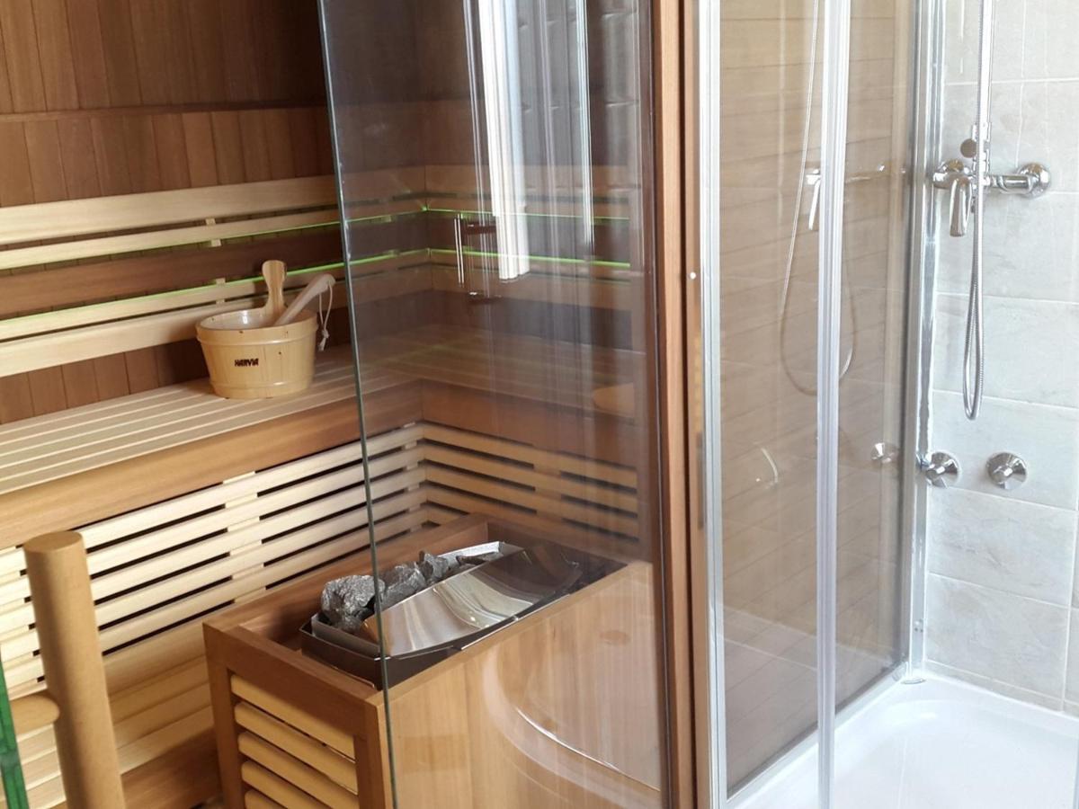 Villa Almas - Heated Pool, Sauna, Gym And Tennis Court Neoric Extérieur photo