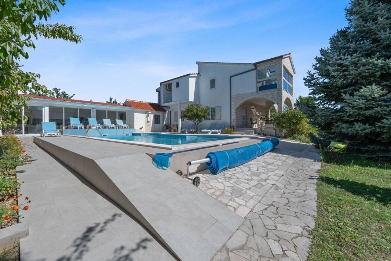 Villa Almas - Heated Pool, Sauna, Gym And Tennis Court Neoric Extérieur photo